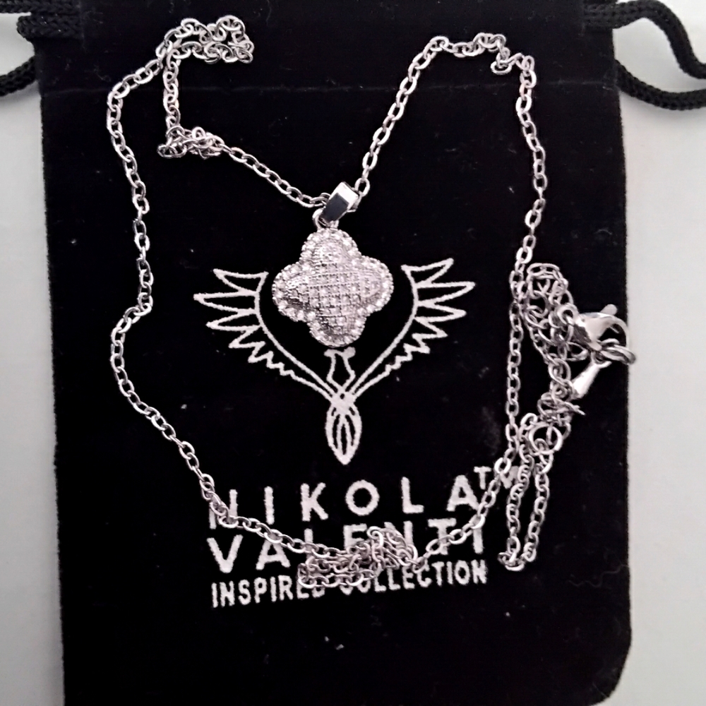 18" 925 STERLING SILVER DIAMOND NECKLACE